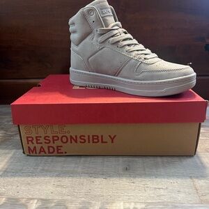 Levi Women's Drive Hi 2 Mono Synthetic Leather Casual High-top Sneakers